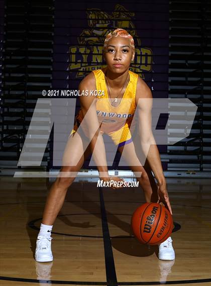 Thumbnail 3 in Lynwood Varsity Basketball Photo Shoot photogallery.