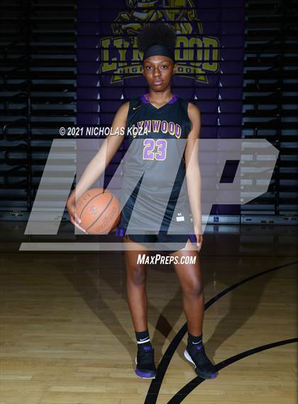 Thumbnail 3 in Lynwood Varsity Basketball Photo Shoot photogallery.