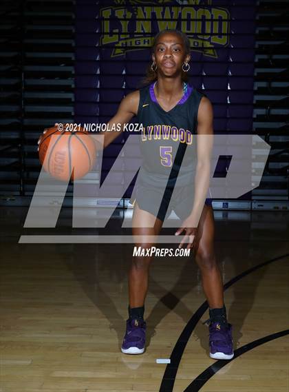 Thumbnail 1 in Lynwood Varsity Basketball Photo Shoot photogallery.