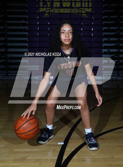 Thumbnail 3 in Lynwood Varsity Basketball Photo Shoot photogallery.