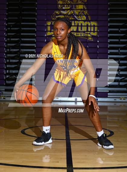 Thumbnail 3 in Lynwood Varsity Basketball Photo Shoot photogallery.
