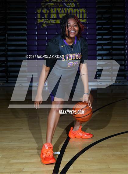 Thumbnail 2 in Lynwood Varsity Basketball Photo Shoot photogallery.