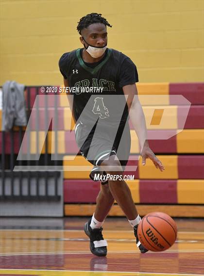 Thumbnail 2 in Grace Christian @ Raleigh Christian Academy (Bull City Classic) photogallery.