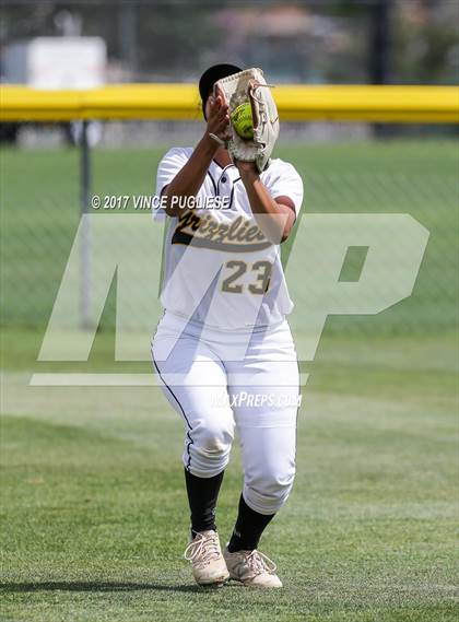 Thumbnail 1 in Godinez vs. Alemany (CIF SS D5 Quarterfinal) photogallery.