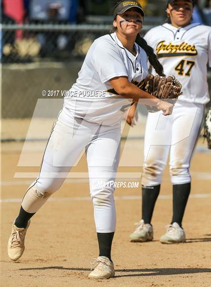 Thumbnail 2 in Godinez vs. Alemany (CIF SS D5 Quarterfinal) photogallery.