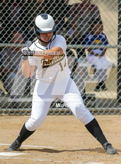 Thumbnail 1 in Godinez vs. Alemany (CIF SS D5 Quarterfinal) photogallery.