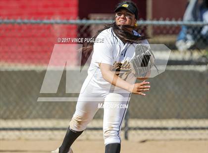 Thumbnail 1 in Godinez vs. Alemany (CIF SS D5 Quarterfinal) photogallery.