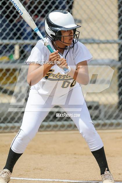Thumbnail 3 in Godinez vs. Alemany (CIF SS D5 Quarterfinal) photogallery.