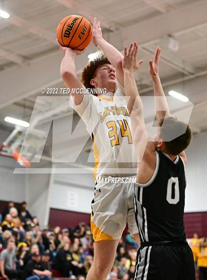 Thumbnail 2 in  Sloan-Hendrix vs Marshall (AAA 2A Regional) photogallery.