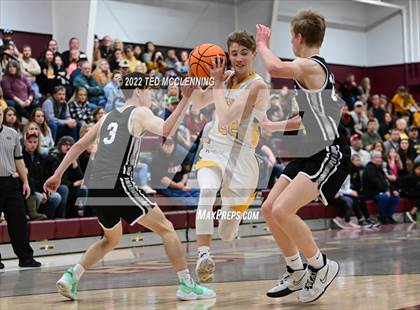 Thumbnail 3 in  Sloan-Hendrix vs Marshall (AAA 2A Regional) photogallery.