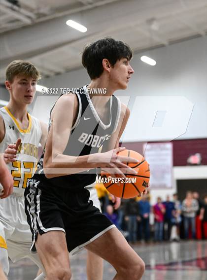 Thumbnail 3 in  Sloan-Hendrix vs Marshall (AAA 2A Regional) photogallery.