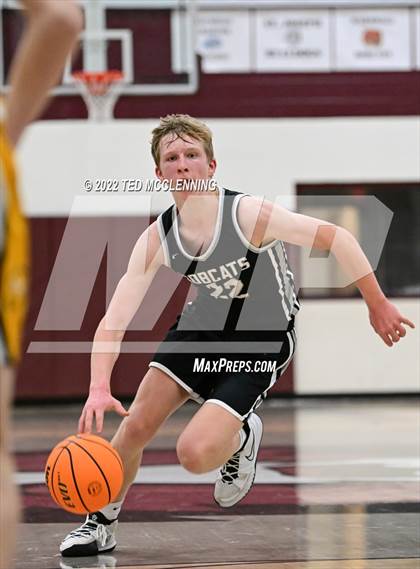 Thumbnail 3 in  Sloan-Hendrix vs Marshall (AAA 2A Regional) photogallery.
