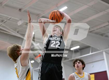 Thumbnail 3 in  Sloan-Hendrix vs Marshall (AAA 2A Regional) photogallery.