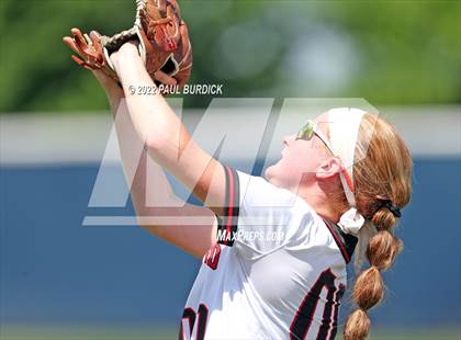 Thumbnail 2 in Clearfield vs. Tunkhannock (PIAA 4A Championship) photogallery.