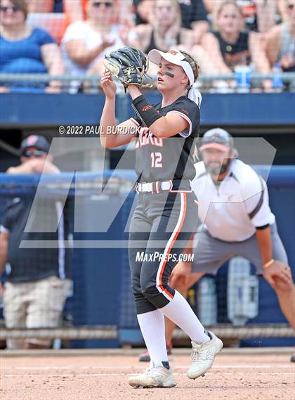 Thumbnail 2 in Clearfield vs. Tunkhannock (PIAA 4A Championship) photogallery.
