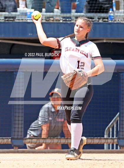 Thumbnail 1 in Clearfield vs. Tunkhannock (PIAA 4A Championship) photogallery.