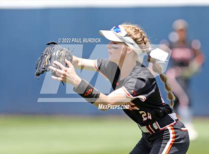 Thumbnail 3 in Clearfield vs. Tunkhannock (PIAA 4A Championship) photogallery.