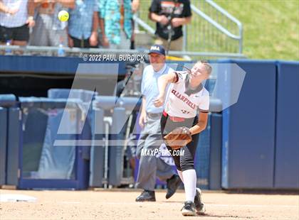 Thumbnail 3 in Clearfield vs. Tunkhannock (PIAA 4A Championship) photogallery.