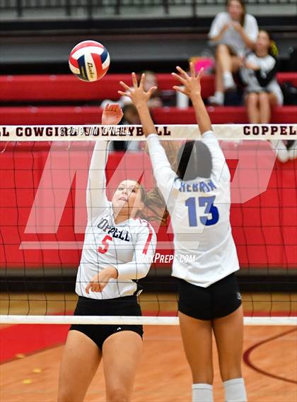 Thumbnail 3 in Hebron @ Coppell photogallery.