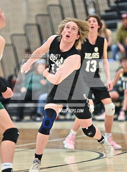 Thumbnail 1 in Highlands Ranch vs Bear Creek photogallery.
