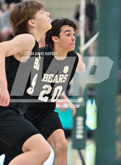 Thumbnail 2 in Highlands Ranch vs Bear Creek photogallery.