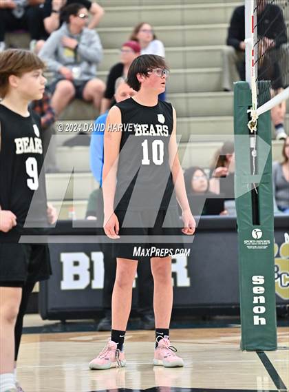 Thumbnail 3 in Highlands Ranch vs Bear Creek photogallery.