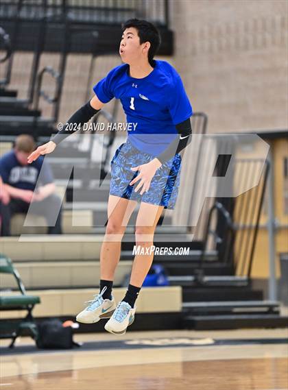 Thumbnail 2 in Highlands Ranch vs Bear Creek photogallery.