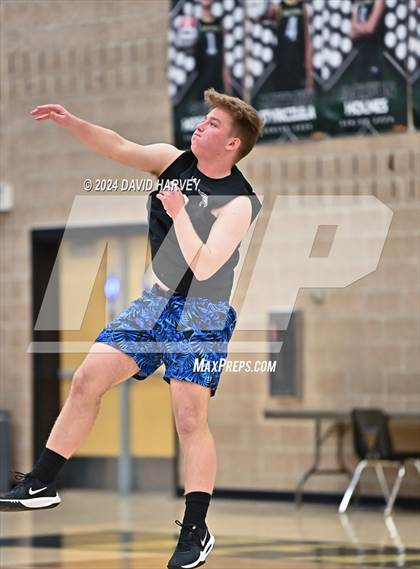 Thumbnail 1 in Highlands Ranch vs Bear Creek photogallery.