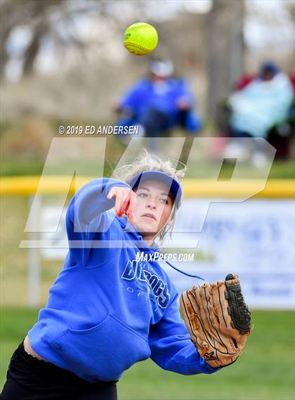 Thumbnail 3 in Coleville @ Smith Valley photogallery.
