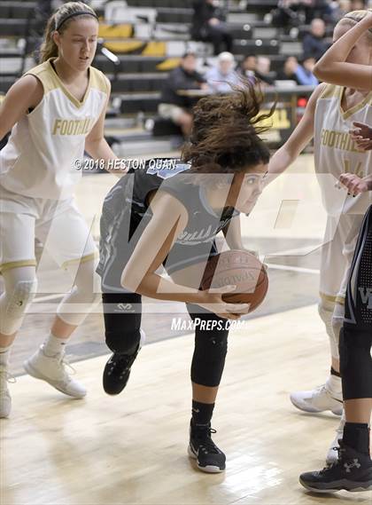 Thumbnail 3 in Villa Park @ Foothill photogallery.