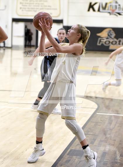 Thumbnail 3 in Villa Park @ Foothill photogallery.