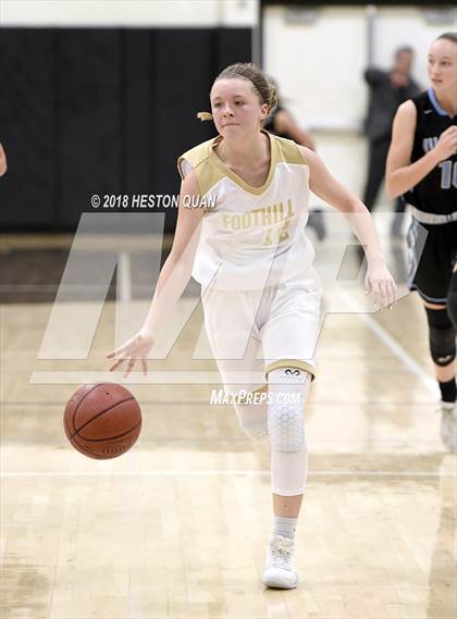 Thumbnail 1 in Villa Park @ Foothill photogallery.