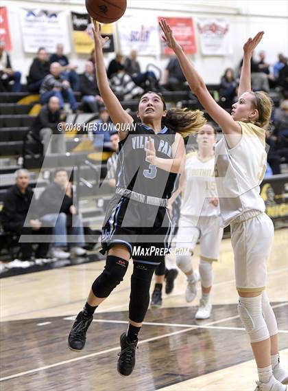 Thumbnail 1 in Villa Park @ Foothill photogallery.