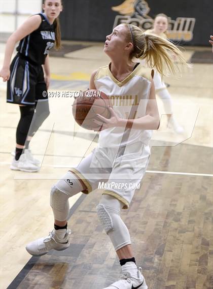 Thumbnail 2 in Villa Park @ Foothill photogallery.