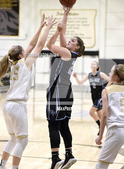 Thumbnail 2 in Villa Park @ Foothill photogallery.