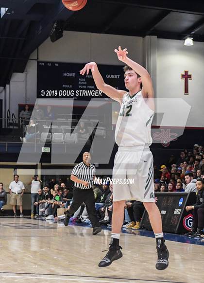 Thumbnail 2 in De La Salle vs. San Joaquin Memorial (MaxPreps MLK Classic) photogallery.