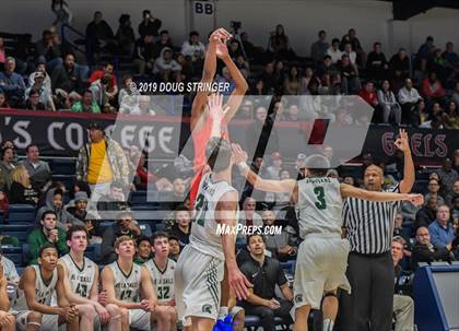 Thumbnail 3 in De La Salle vs. San Joaquin Memorial (MaxPreps MLK Classic) photogallery.