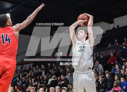 Thumbnail 1 in De La Salle vs. San Joaquin Memorial (MaxPreps MLK Classic) photogallery.