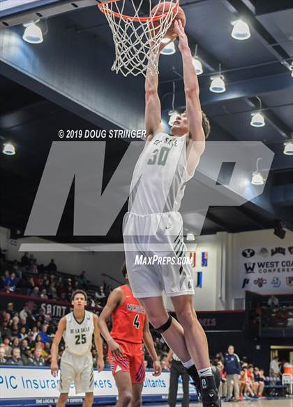 Thumbnail 3 in De La Salle vs. San Joaquin Memorial (MaxPreps MLK Classic) photogallery.