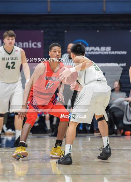 Thumbnail 1 in De La Salle vs. San Joaquin Memorial (MaxPreps MLK Classic) photogallery.