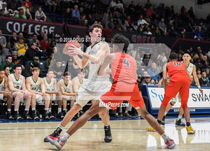 Thumbnail 2 in De La Salle vs. San Joaquin Memorial (MaxPreps MLK Classic) photogallery.