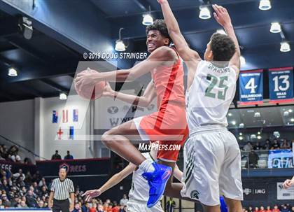 Thumbnail 2 in De La Salle vs. San Joaquin Memorial (MaxPreps MLK Classic) photogallery.