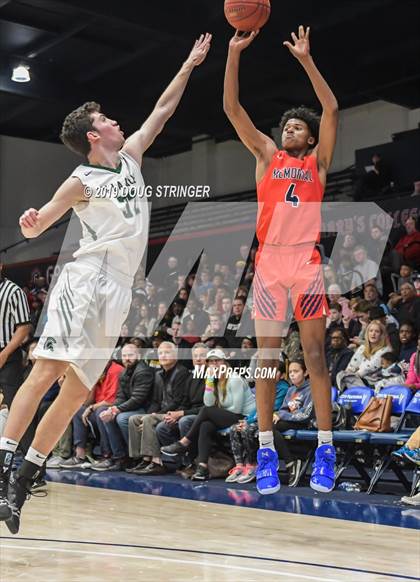 Thumbnail 3 in De La Salle vs. San Joaquin Memorial (MaxPreps MLK Classic) photogallery.