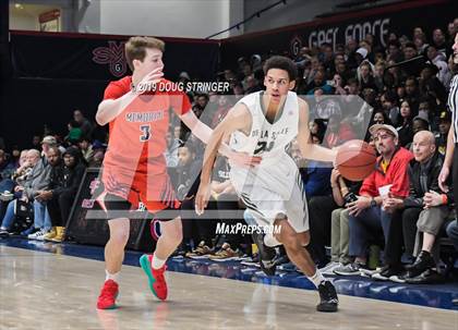 Thumbnail 2 in De La Salle vs. San Joaquin Memorial (MaxPreps MLK Classic) photogallery.