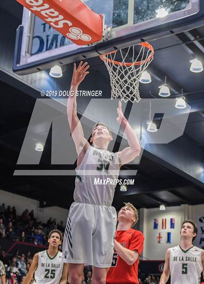 Thumbnail 3 in De La Salle vs. San Joaquin Memorial (MaxPreps MLK Classic) photogallery.