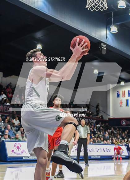 Thumbnail 1 in De La Salle vs. San Joaquin Memorial (MaxPreps MLK Classic) photogallery.