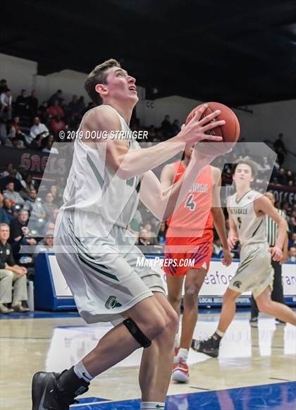 Thumbnail 3 in De La Salle vs. San Joaquin Memorial (MaxPreps MLK Classic) photogallery.