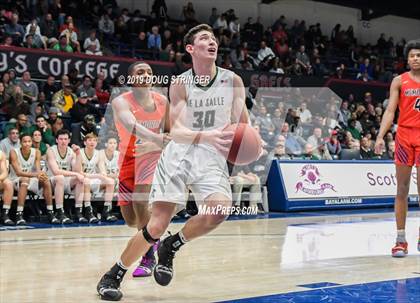Thumbnail 3 in De La Salle vs. San Joaquin Memorial (MaxPreps MLK Classic) photogallery.