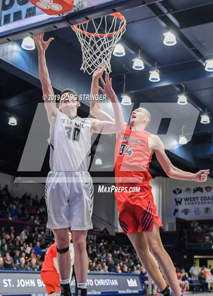 Thumbnail 3 in De La Salle vs. San Joaquin Memorial (MaxPreps MLK Classic) photogallery.