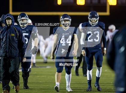 Thumbnail 2 in General McLane vs Oil City (PIAA D10 5A Semifinal) photogallery.